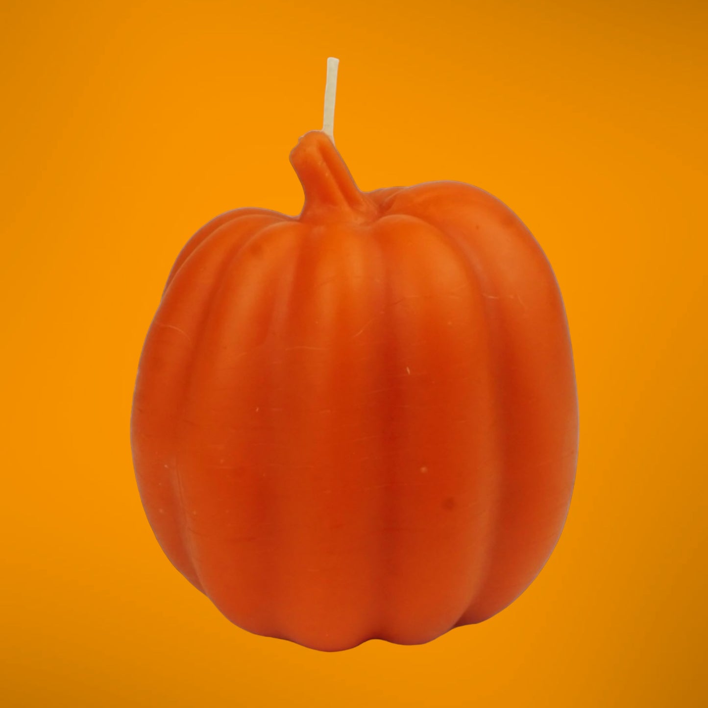 100% Beeswax Pumpkin Candle